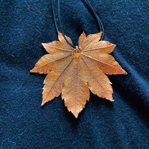 Copper-plated Maple leaf Necklace